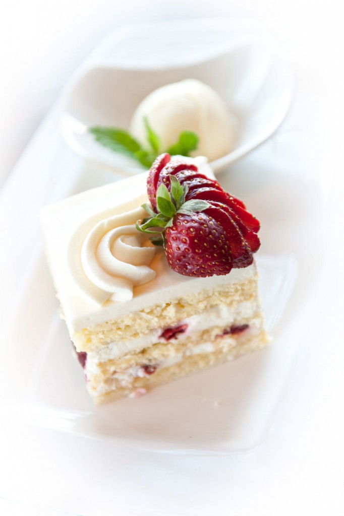 tuscankitchenstrawberrycake-682x1024.jpg